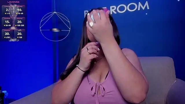 Girls and cam to cam: Watch as these sophisticated entertainers uncover their stunning costumes and curvaceous curves online!