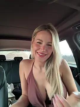 jasminesummer from StripChat is Freechat
