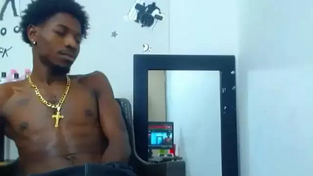 jaycolinss from StripChat is Freechat
