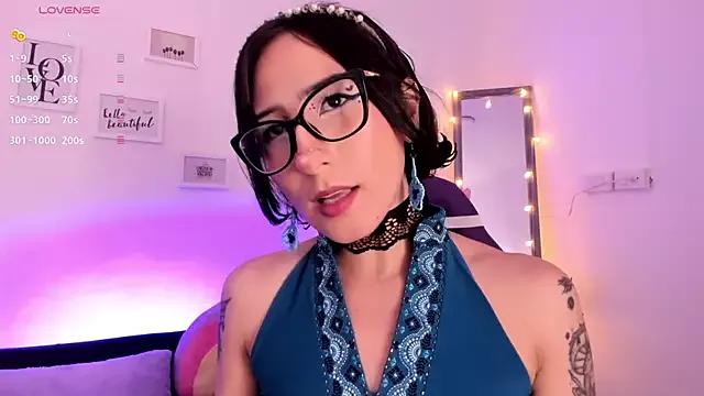 Girls and cam to cam: Watch as these sophisticated entertainers uncover their stunning costumes and curvaceous curves online!
