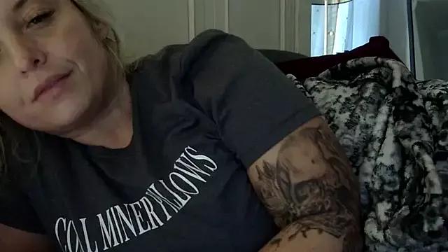 JennaLynn785 from StripChat is Freechat