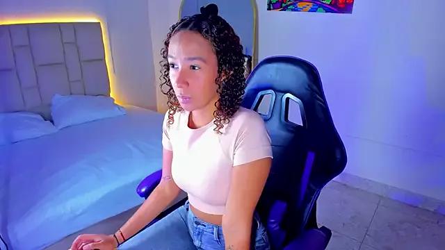 JennyLawrence from StripChat is Freechat