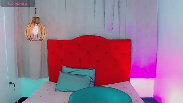 Girls and cam to cam: Watch as these sophisticated entertainers uncover their stunning costumes and curvaceous curves online!