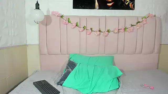 jesy_gomez from StripChat is Freechat