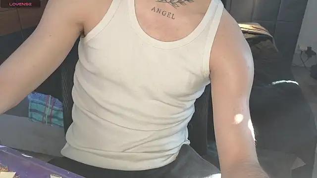JordanShow from StripChat is Freechat
