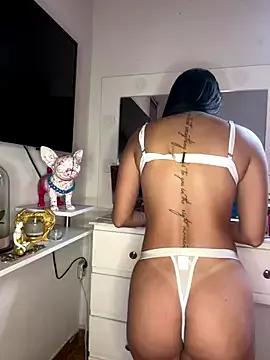 Girls and cam to cam: Watch as these sophisticated entertainers uncover their stunning costumes and curvaceous curves online!
