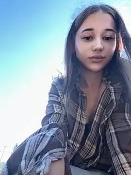 Juice_Bunny from StripChat is Freechat