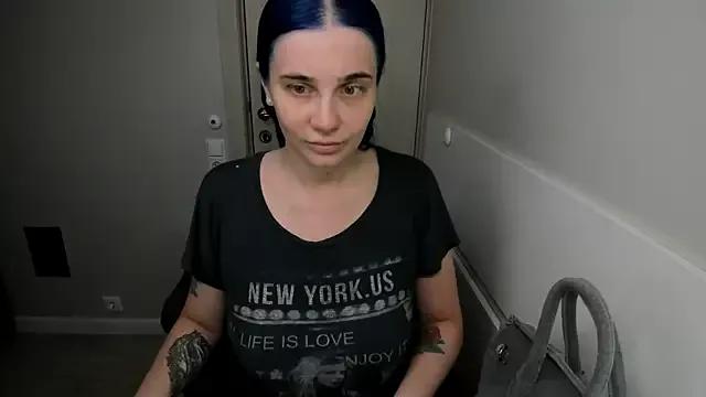 JuliaBusty from StripChat is Freechat