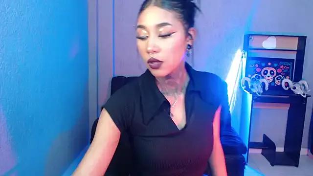 juliana_gaia from StripChat is Freechat