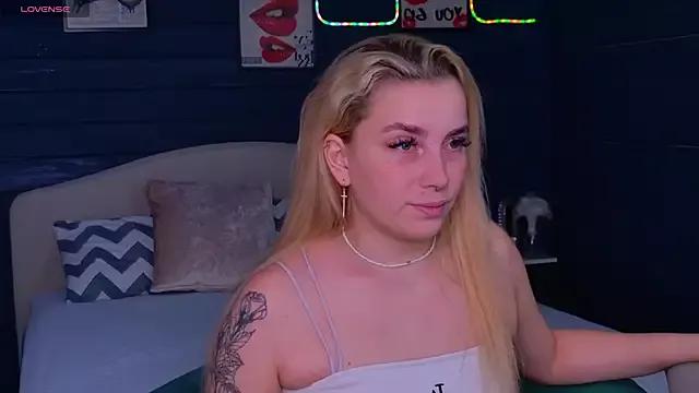 JuliaPasion from StripChat is Freechat