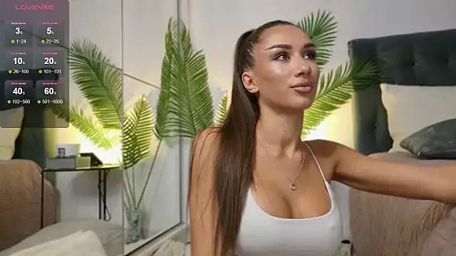 Girls and cam to cam: Watch as these sophisticated entertainers uncover their stunning costumes and curvaceous curves online!