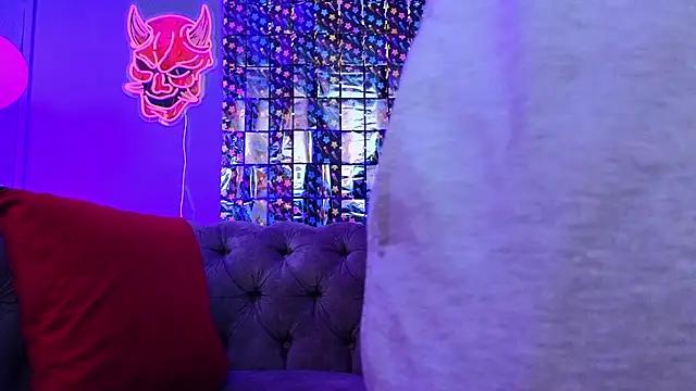Girls and cam to cam: Watch as these sophisticated entertainers uncover their stunning costumes and curvaceous curves online!