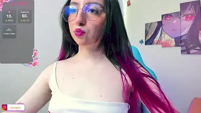 Girls and cam to cam: Watch as these sophisticated entertainers uncover their stunning costumes and curvaceous curves online!