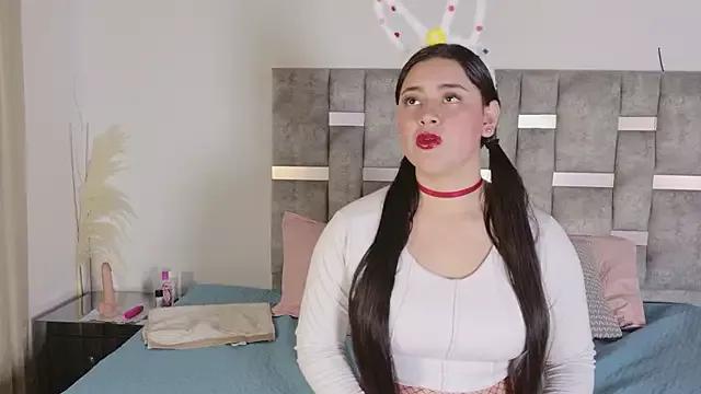 JulietaTorres_ from StripChat is Freechat