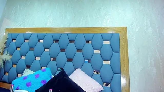 Girls and cam to cam: Watch as these sophisticated entertainers uncover their stunning costumes and curvaceous curves online!