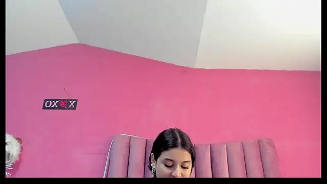 JustiinJazmin from StripChat is Freechat