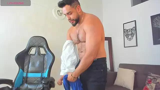 Girls and cam to cam: Watch as these sophisticated entertainers uncover their stunning costumes and curvaceous curves online!