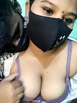 Kannada_sexycouple from StripChat is Freechat