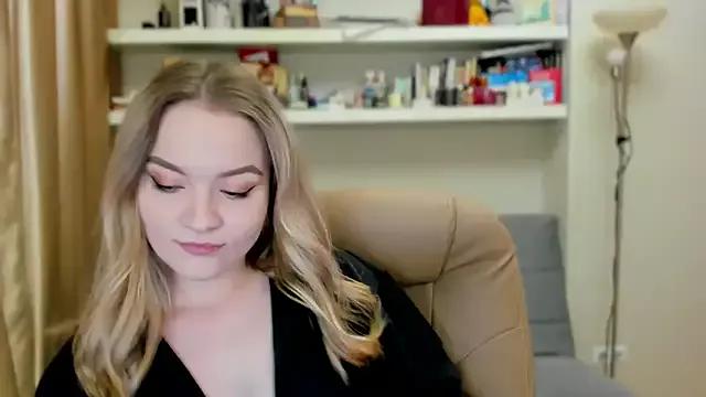 Kara_Smith_ from StripChat is Freechat
