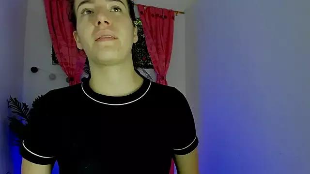 katalella_brown from StripChat