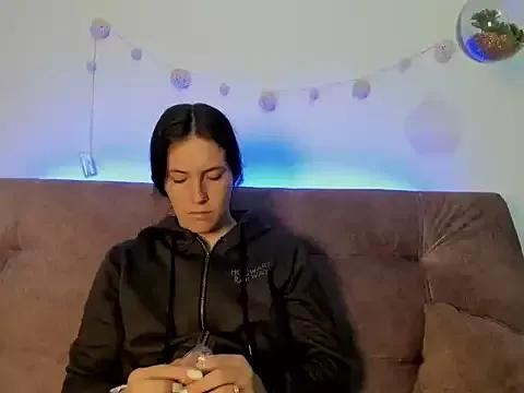 katalella_brown1 from StripChat is Freechat