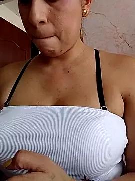 Katalina_S3xy from StripChat