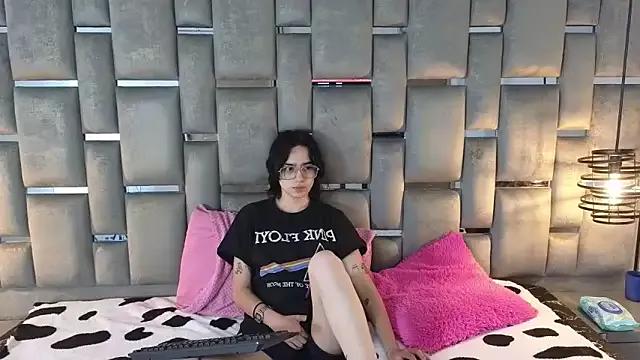 katalinathxandbritney1 from StripChat is Freechat