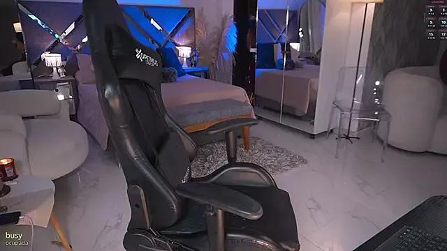 Girls and cam to cam: Watch as these sophisticated entertainers uncover their stunning costumes and curvaceous curves online!