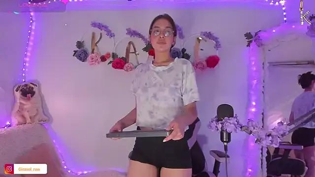 KATERAW from StripChat is Freechat