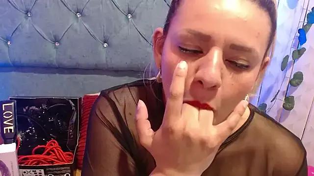 Kathaleyagrayyass from StripChat is Freechat