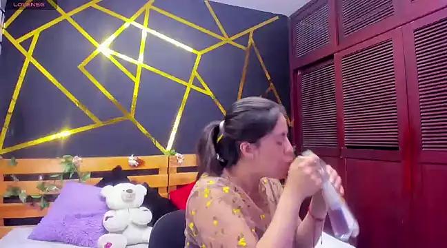 Girls and cam to cam: Watch as these sophisticated entertainers uncover their stunning costumes and curvaceous curves online!