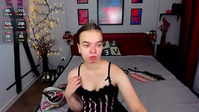 Girls and cam to cam: Watch as these sophisticated entertainers uncover their stunning costumes and curvaceous curves online!