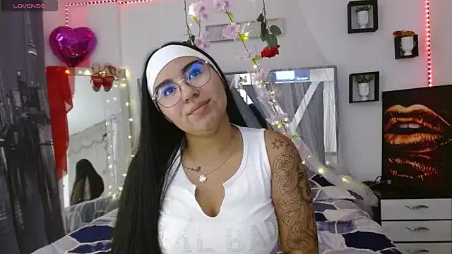 Girls and cam to cam: Watch as these sophisticated entertainers uncover their stunning costumes and curvaceous curves online!