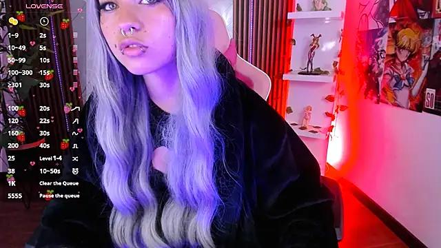 Girls and cam to cam: Watch as these sophisticated entertainers uncover their stunning costumes and curvaceous curves online!
