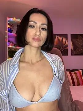 Girls and cam to cam: Watch as these sophisticated entertainers uncover their stunning costumes and curvaceous curves online!