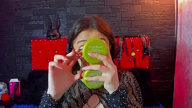 Girls and cam to cam: Watch as these sophisticated entertainers uncover their stunning costumes and curvaceous curves online!