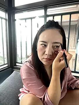 Girls and cam to cam: Watch as these sophisticated entertainers uncover their stunning costumes and curvaceous curves online!