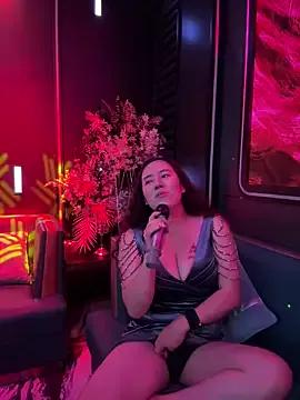 Girls and cam to cam: Watch as these sophisticated entertainers uncover their stunning costumes and curvaceous curves online!