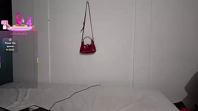 kayleesims_ from StripChat is Freechat