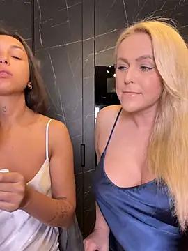 Girls and cam to cam: Watch as these sophisticated entertainers uncover their stunning costumes and curvaceous curves online!
