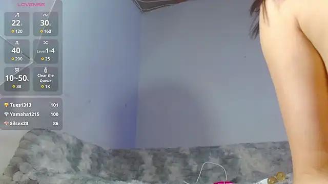keily_scot from StripChat is Freechat