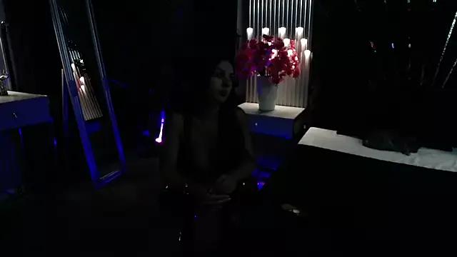 Girls and cam to cam: Watch as these sophisticated entertainers uncover their stunning costumes and curvaceous curves online!