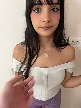 kevin_hotgirls from StripChat is Freechat