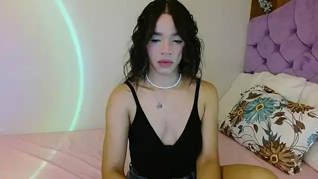 Girls and cam to cam: Watch as these sophisticated entertainers uncover their stunning costumes and curvaceous curves online!