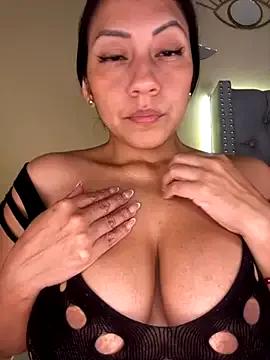 Girls and cam to cam: Watch as these sophisticated entertainers uncover their stunning costumes and curvaceous curves online!