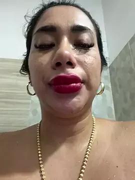 Kiim_taaylor webcams show profile image 