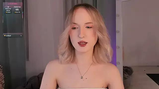 kikishyness from StripChat is Freechat