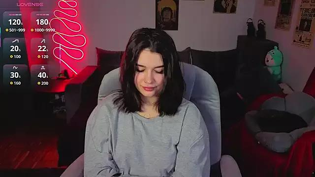 kira_kick from StripChat is Freechat