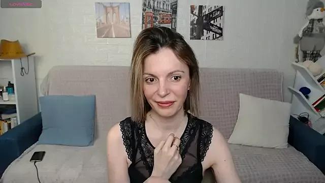Girls and cam to cam: Watch as these sophisticated entertainers uncover their stunning costumes and curvaceous curves online!