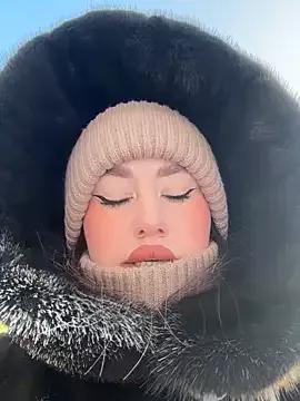 KiraSunshine from StripChat is Freechat